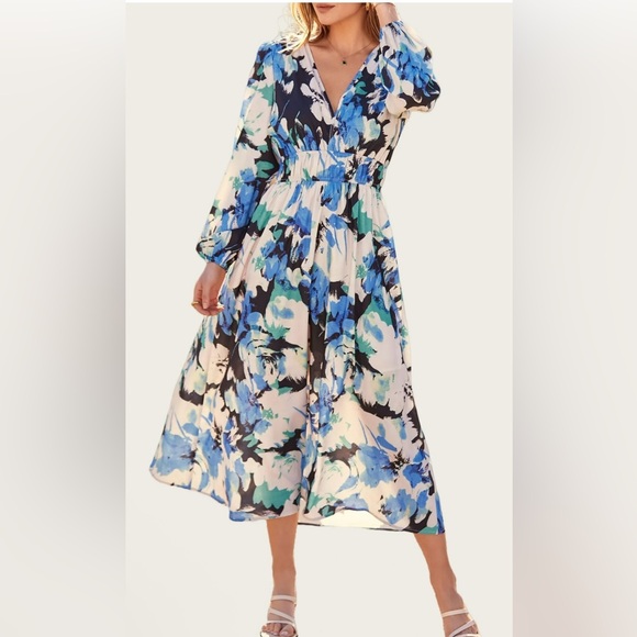 Floral Blue, Green, & White Long Sleeve Midi Dress NWT Sz XL Bust 47” Retails$69 - Picture 4 of 7